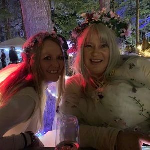 Meet your Posher, Christine